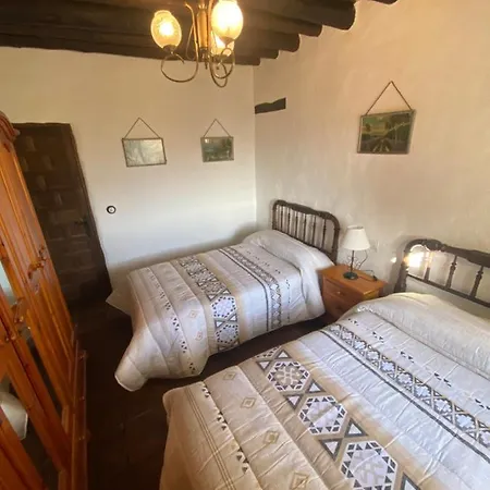 Cortijo La Miel Nyaraló *